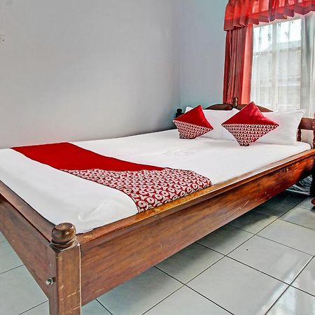 Hotel SPOT ON 91214 Desa Wisata Pandean Trenggalek Exterior foto