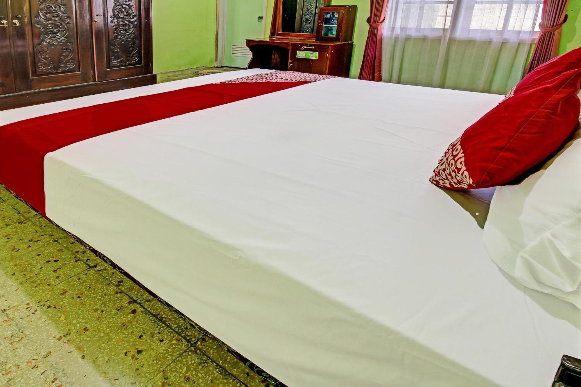 Hotel SPOT ON 91214 Desa Wisata Pandean Trenggalek Exterior foto