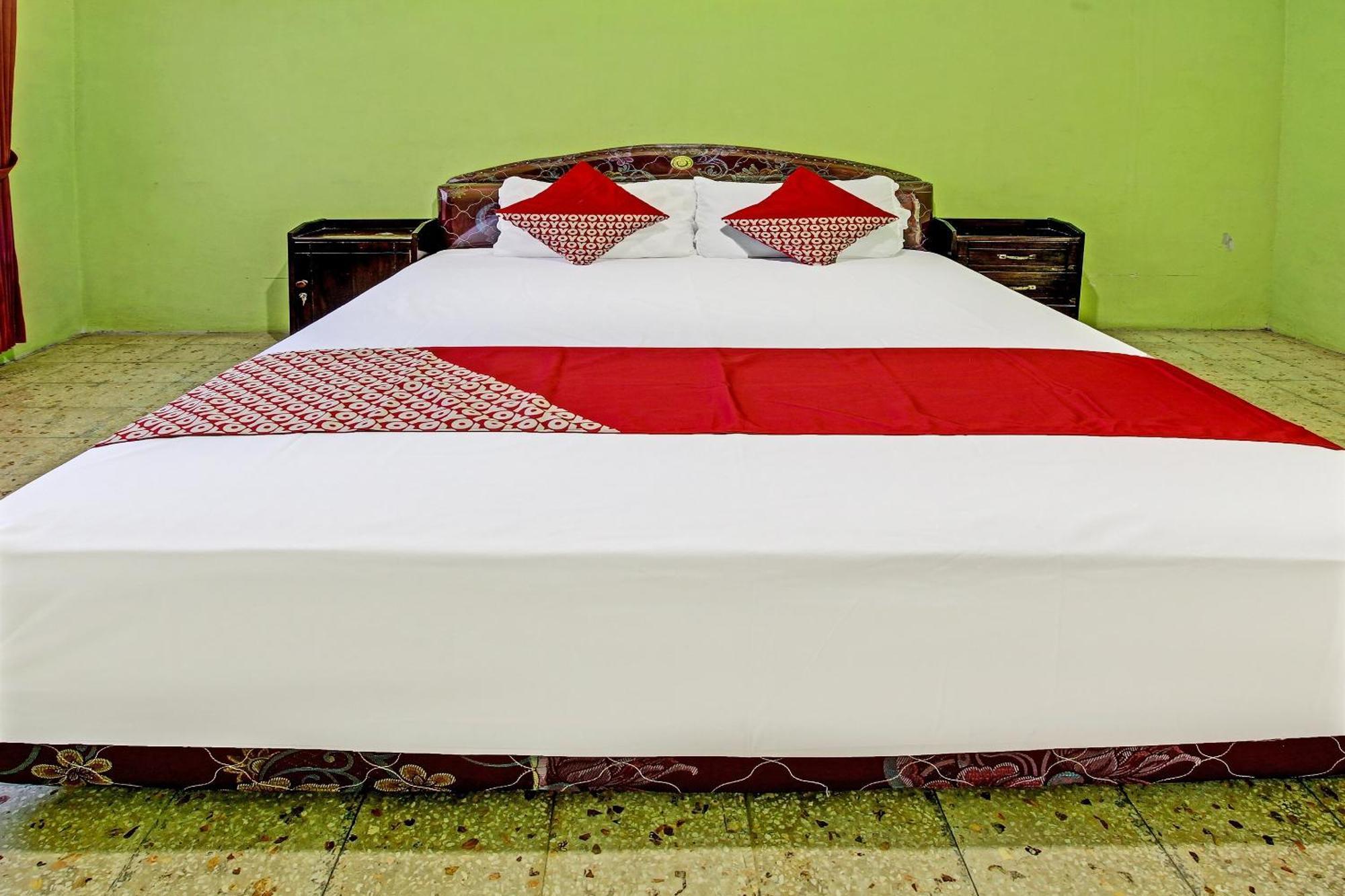 Hotel SPOT ON 91214 Desa Wisata Pandean Trenggalek Exterior foto