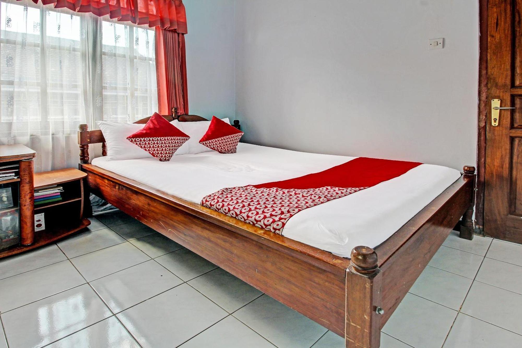 Hotel SPOT ON 91214 Desa Wisata Pandean Trenggalek Exterior foto