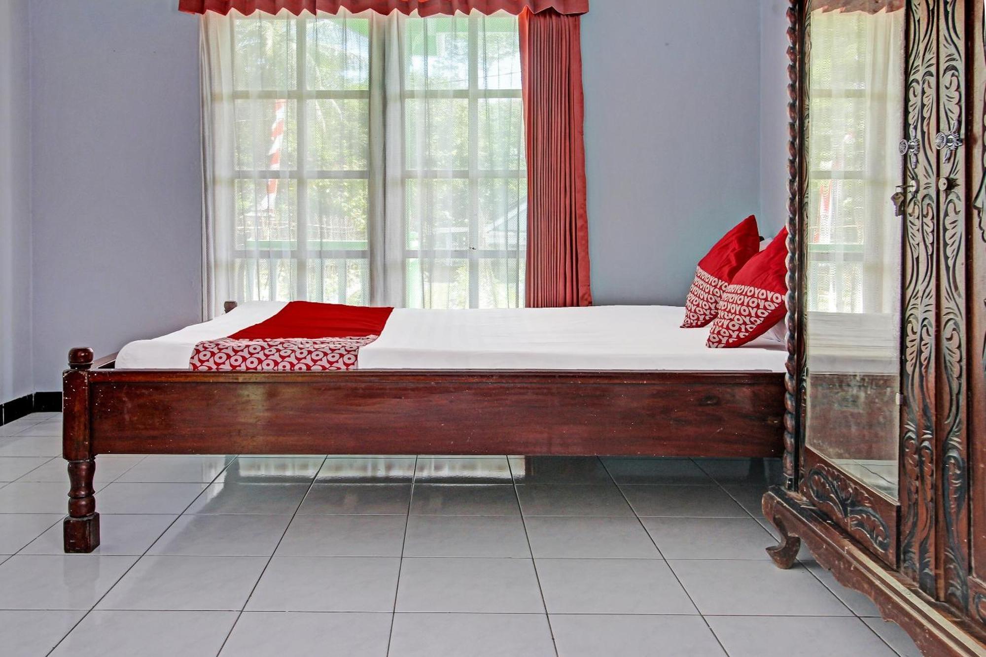 Hotel SPOT ON 91214 Desa Wisata Pandean Trenggalek Exterior foto